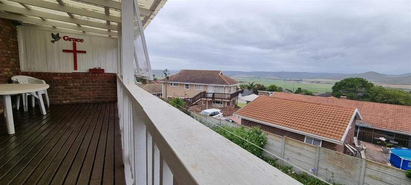 3 Bedroom Property for Sale in Fraaiuitsig Western Cape